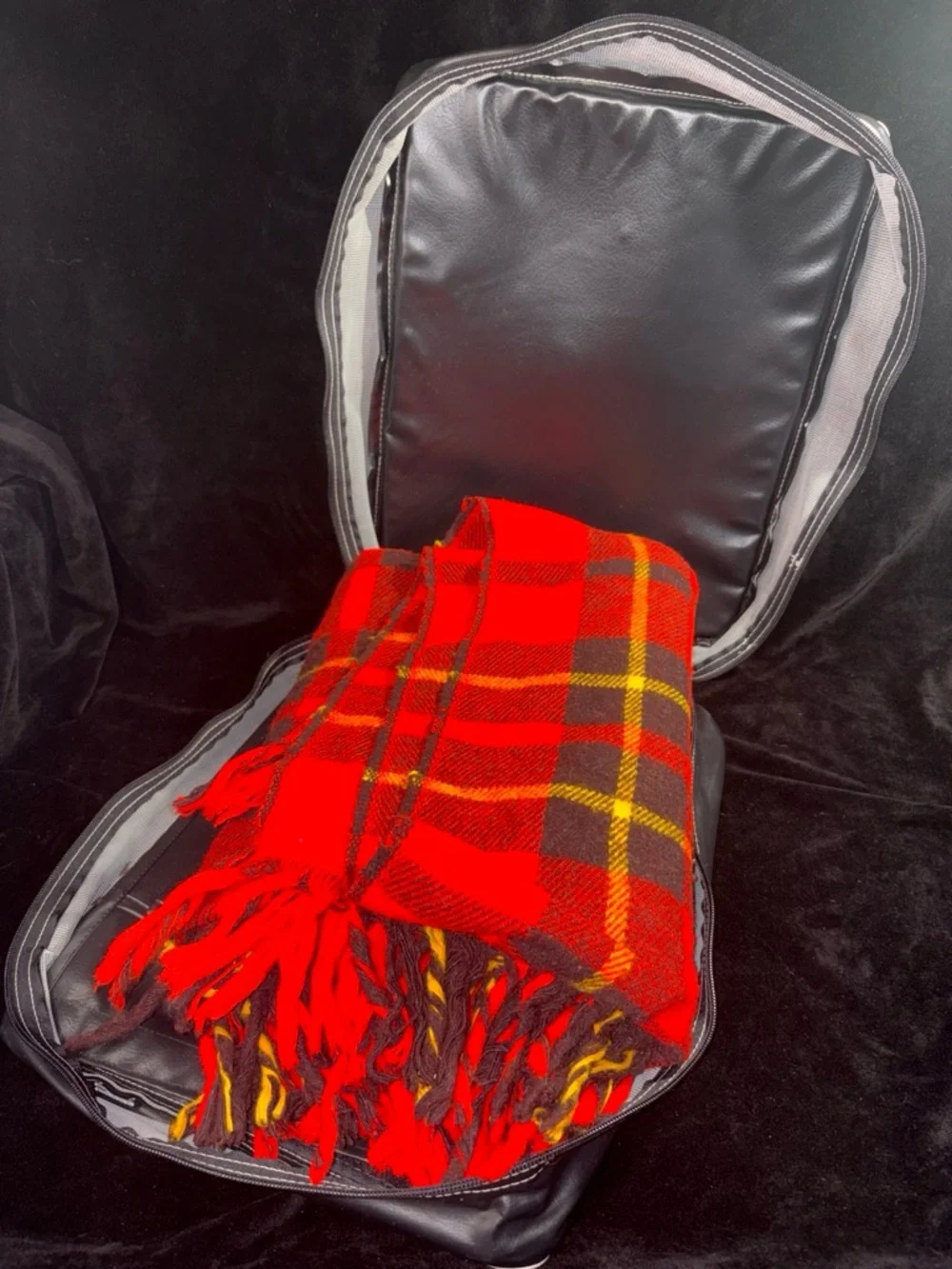 Vintage Plaid Stadium Blanket Cushion Bag Red Yellow Black Retro Tailgate